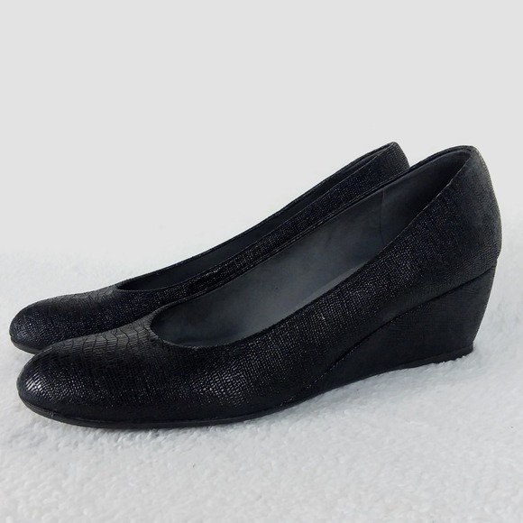 Stuart Weitzman Laidback Lizette Wedge Heels Black Textured Shoes‎ Women's 10.5N - Picture 3 of 14